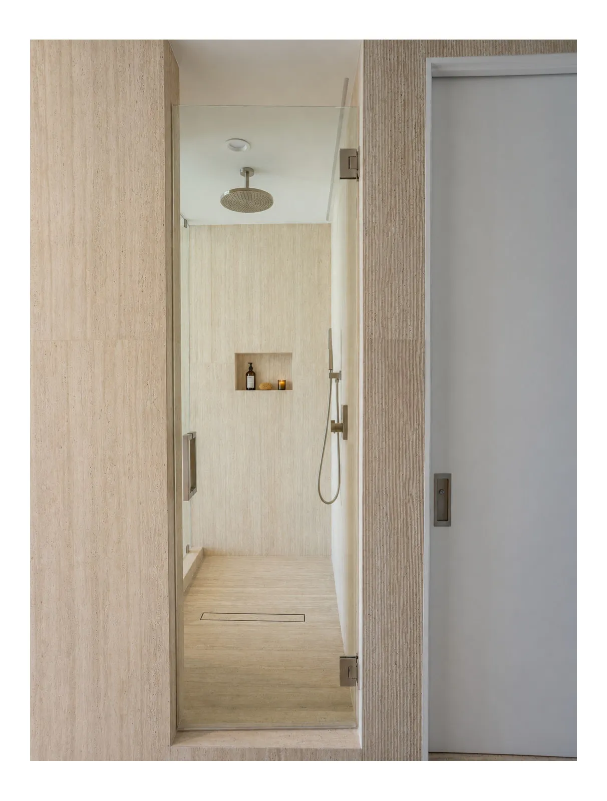 Marquis, Full Design and Renovation, Miami, Florida: home photo 11 by DALOP Design