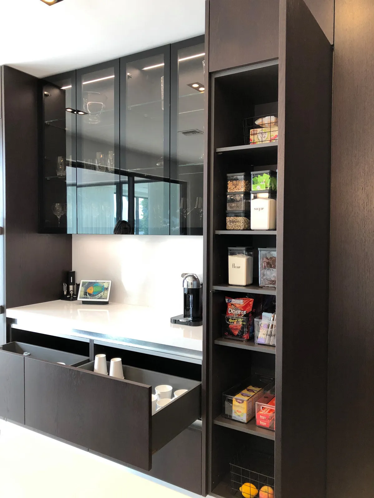 Nahon Residence, Kitchen Remodel, Miami Beach, Florida: kitchen photo 6 by DALOP Design