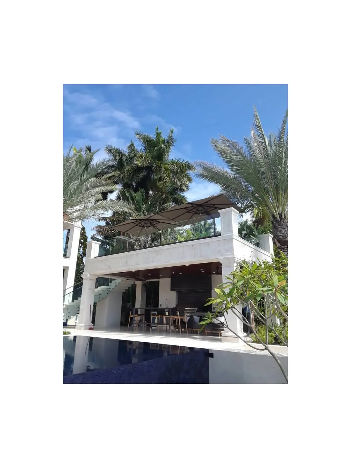 Star Island, Outdoor Kitchen, Star Island, Miami Beach: outdoor and utility space photo 1 by DALOP Design